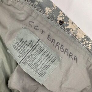 US Army ECWCS Gen III Level 6 Parka Cold Weather Digital Camo Large Long